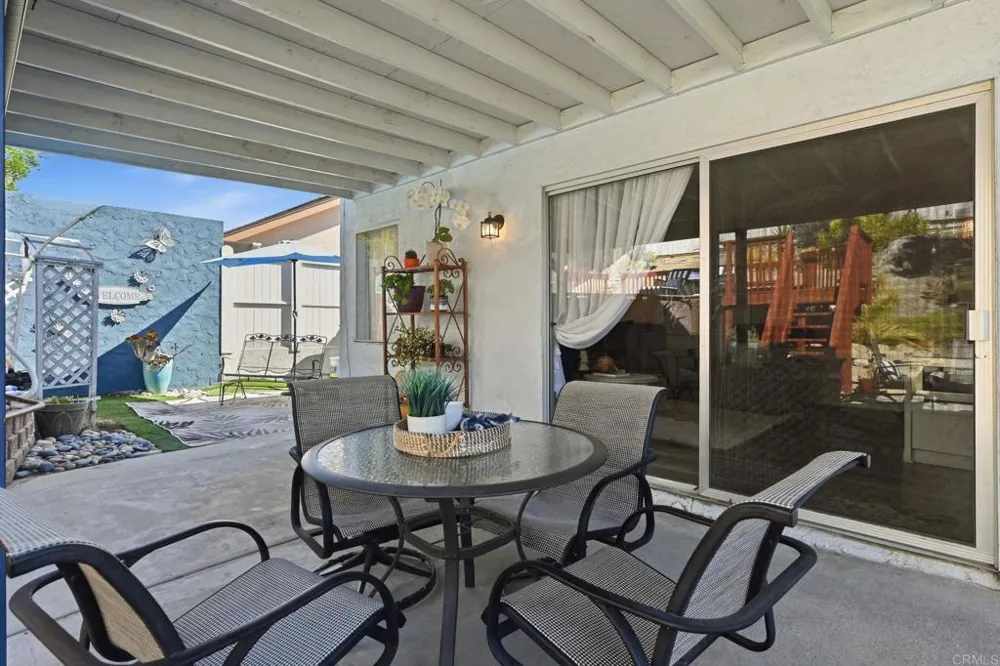 1340 Dorsey Way Vista, CA 92083