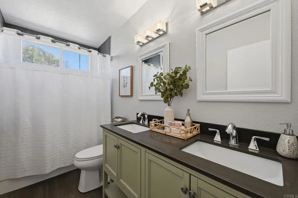 1340 Dorsey Way Vista, CA 92083