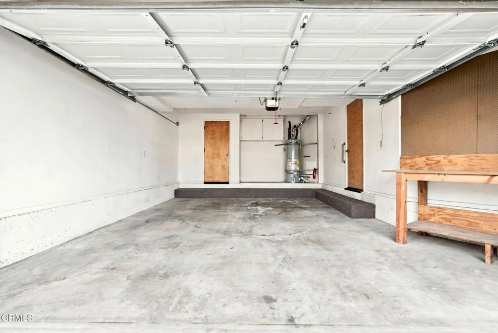 2301 Chico Court Oxnard, CA 93035