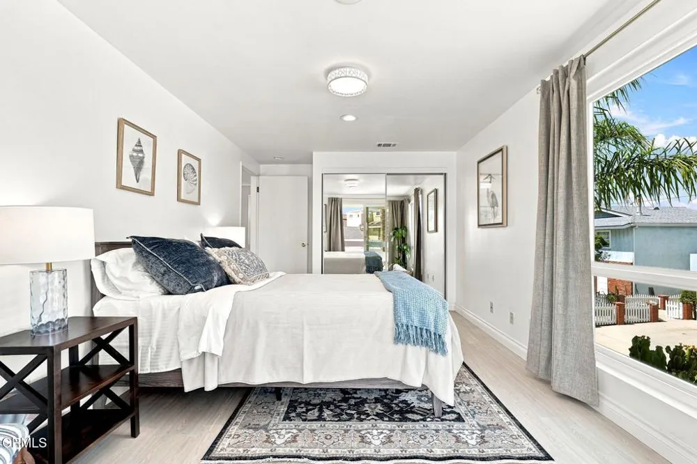 2301 Chico Court Oxnard, CA 93035