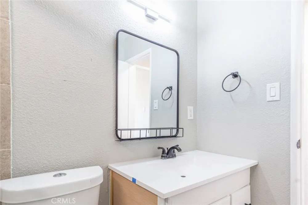 27904 Apache Barstow, CA 92311