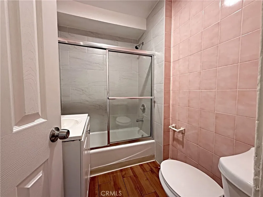 4100 Shelburn Court Los Angeles, CA 90065