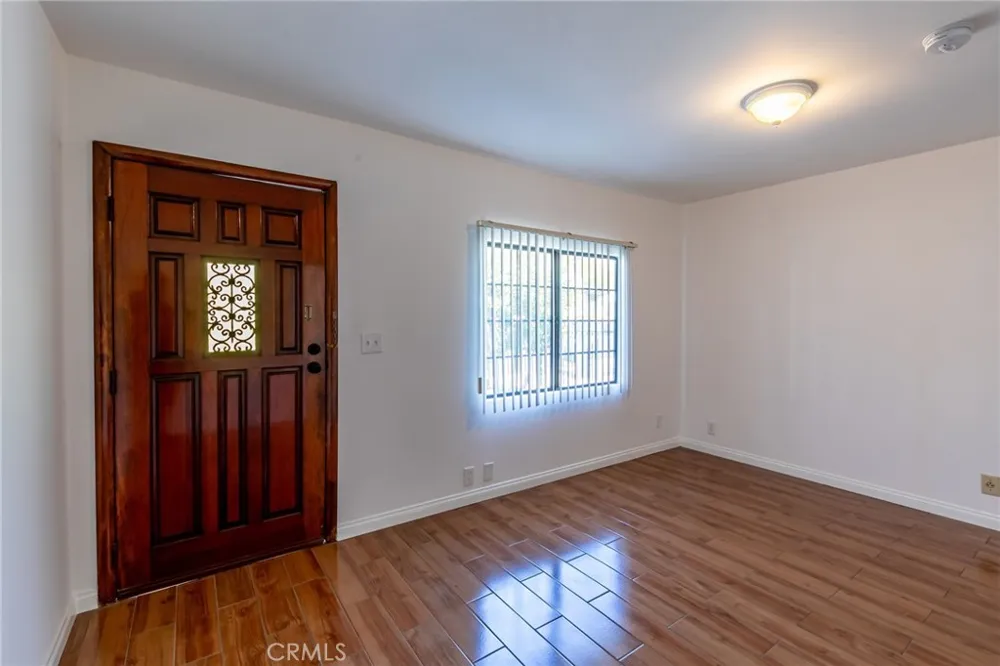 4100 Shelburn Court Los Angeles, CA 90065