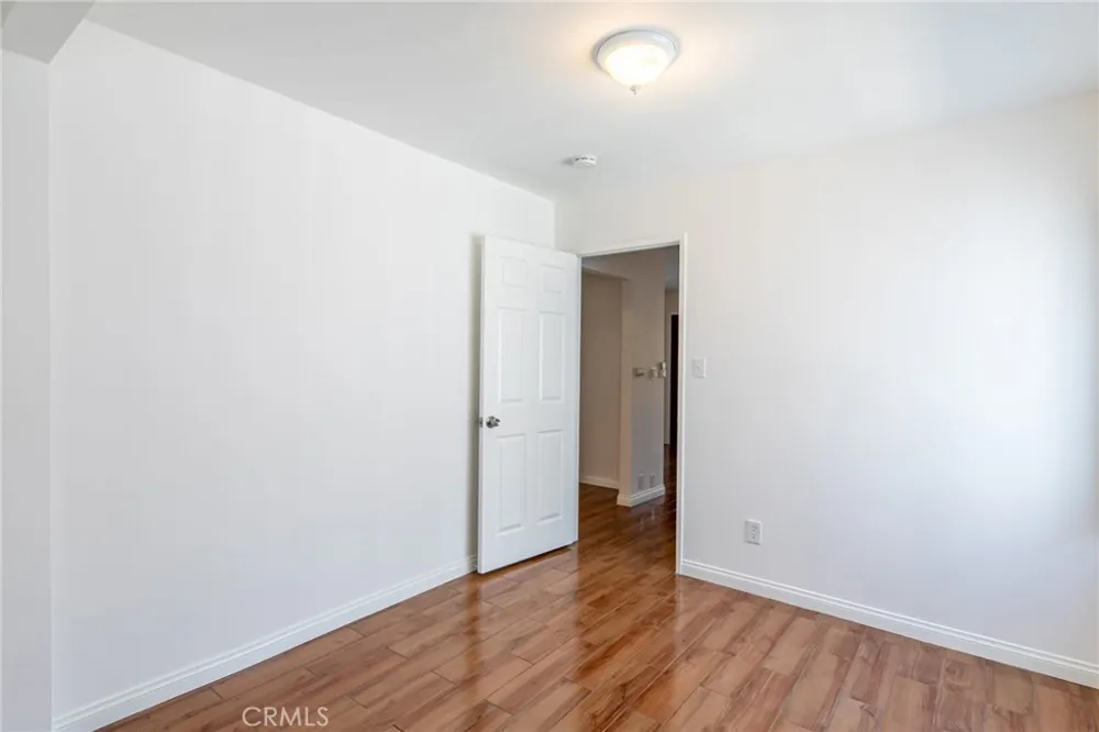 4100 Shelburn Court Los Angeles, CA 90065
