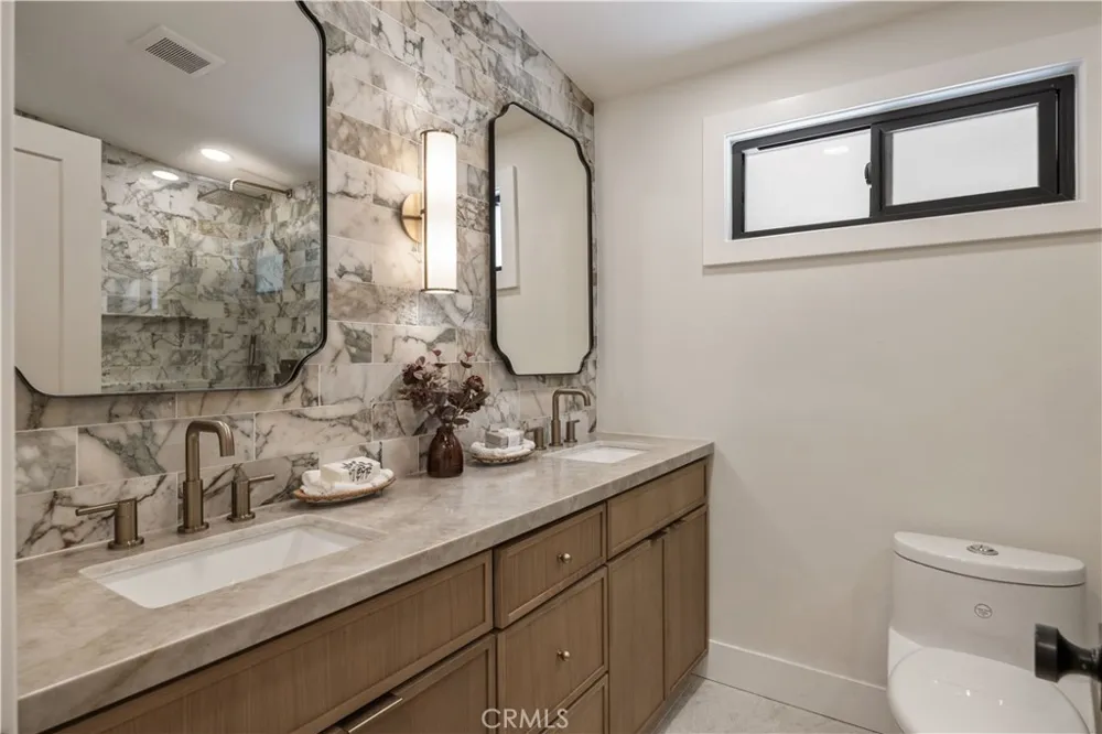 1643 San Ysidro Drive Beverly Hills, CA 90210