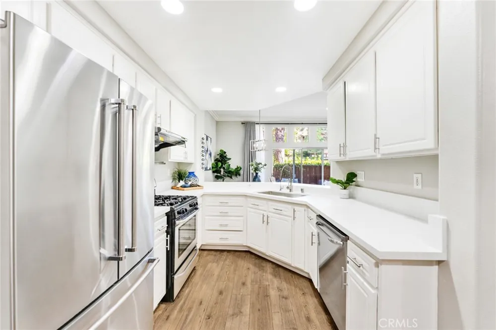 2645 Dunstan Tustin, CA 92782