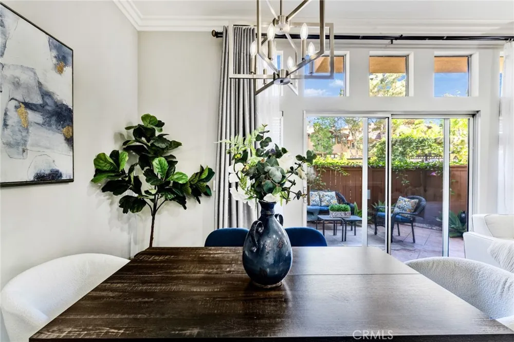 2645 Dunstan Tustin, CA 92782