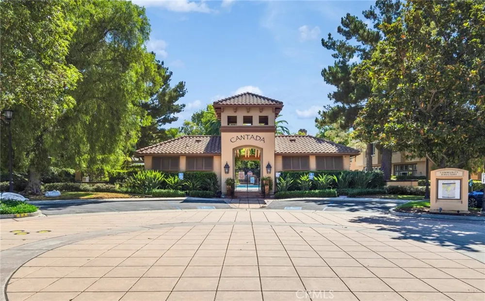 2645 Dunstan Tustin, CA 92782