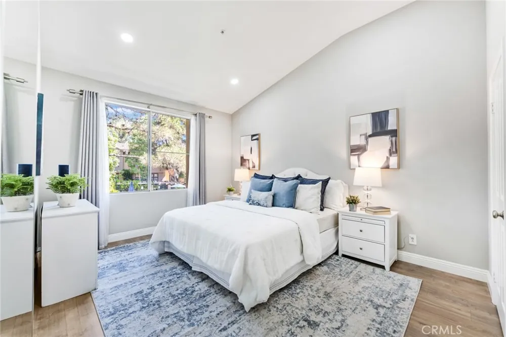2645 Dunstan Tustin, CA 92782