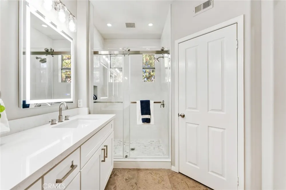 2645 Dunstan Tustin, CA 92782