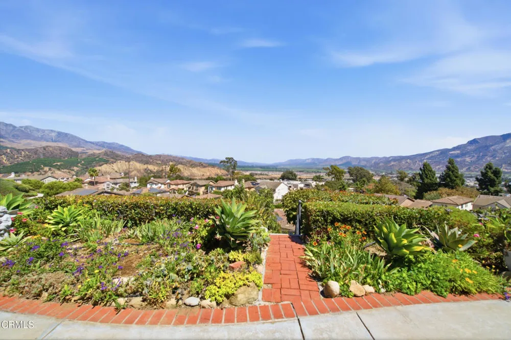 853 Vista Grande Drive Santa Paula, CA 93060