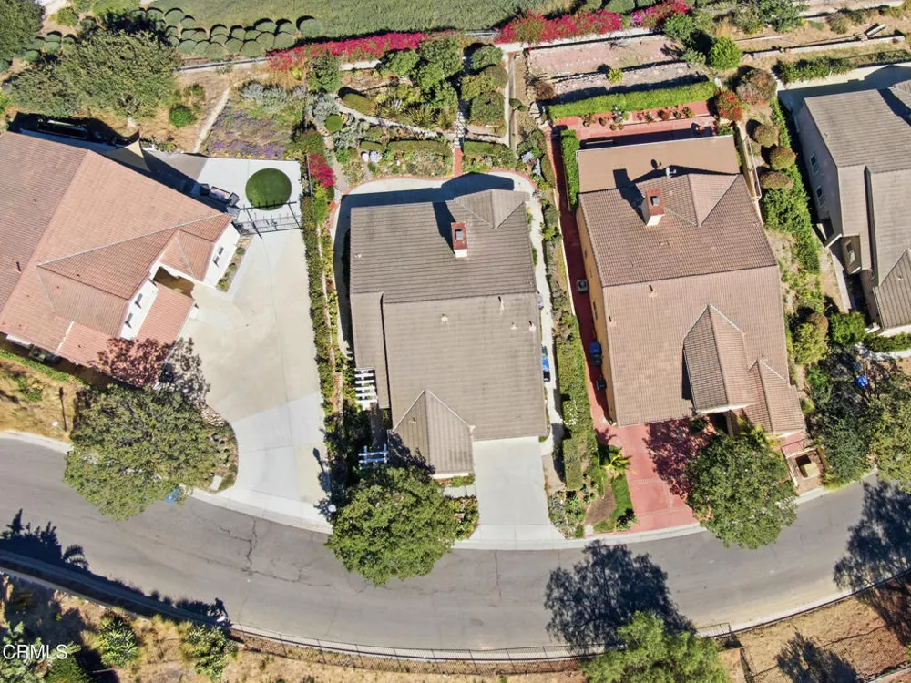 853 Vista Grande Drive Santa Paula, CA 93060