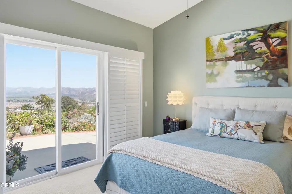 853 Vista Grande Drive Santa Paula, CA 93060