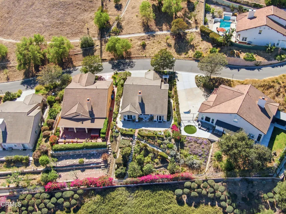 853 Vista Grande Drive Santa Paula, CA 93060
