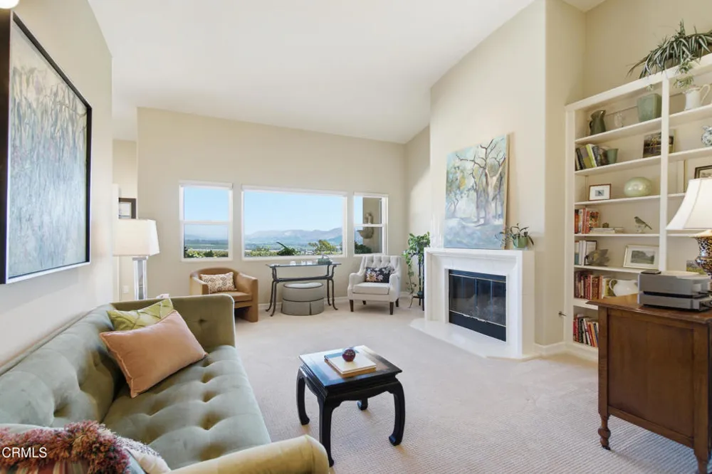 853 Vista Grande Drive Santa Paula, CA 93060