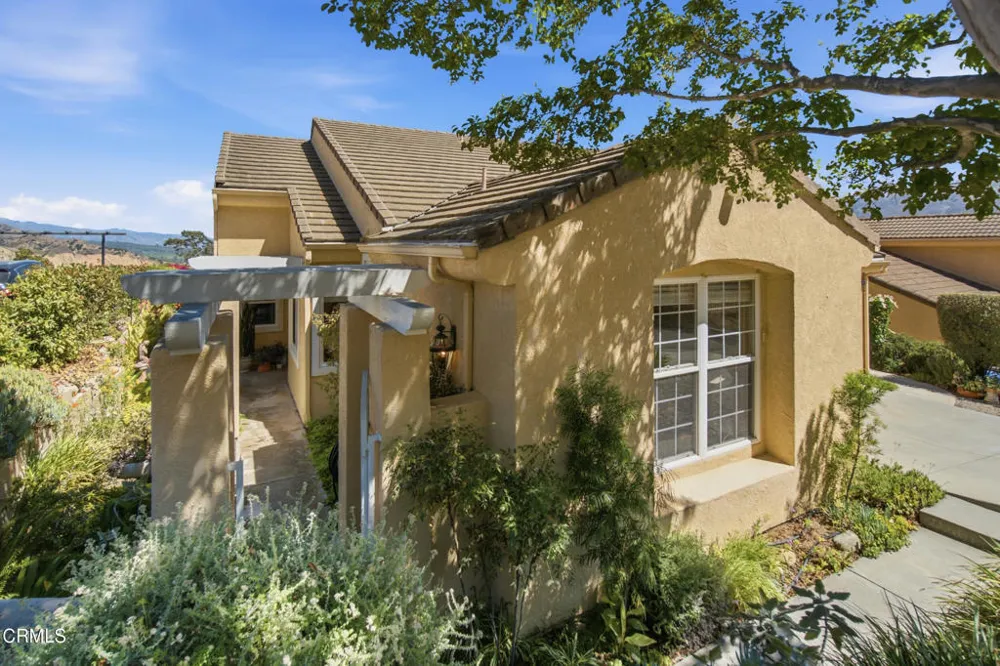 853 Vista Grande Drive Santa Paula, CA 93060