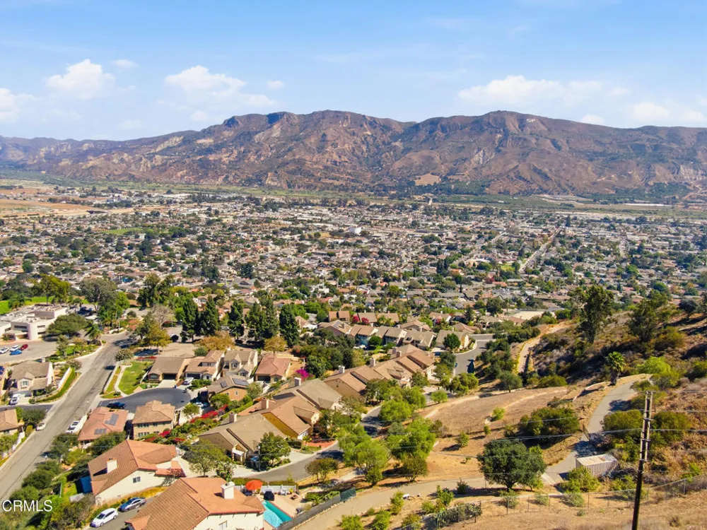 853 Vista Grande Drive Santa Paula, CA 93060