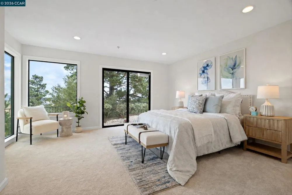 83 Donald Dr Orinda, CA 94563