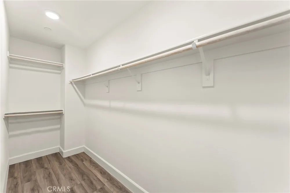 116 6th #B Montebello, CA 90640