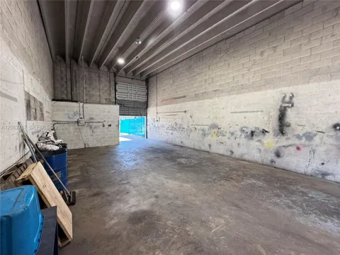 228 SW 6th Ave #228