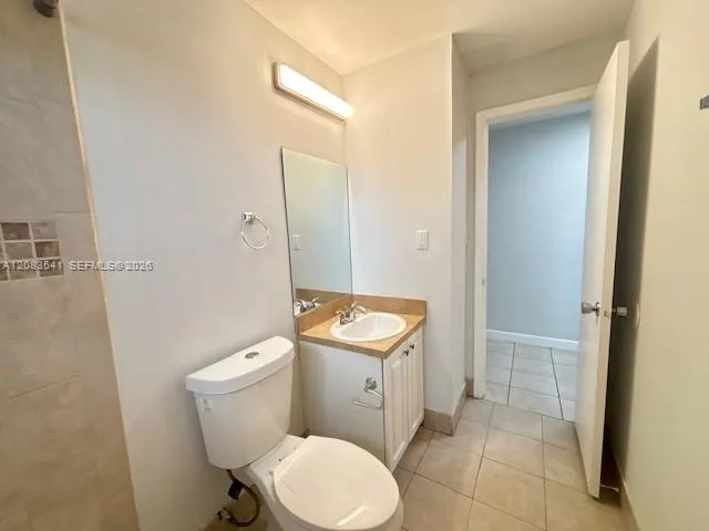 6241 SW #8 North Lauderdale, FL 33068