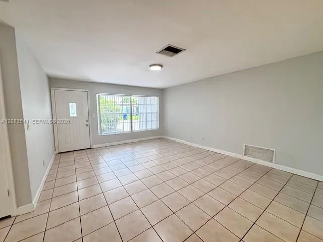 6241 SW #8 North Lauderdale, FL 33068