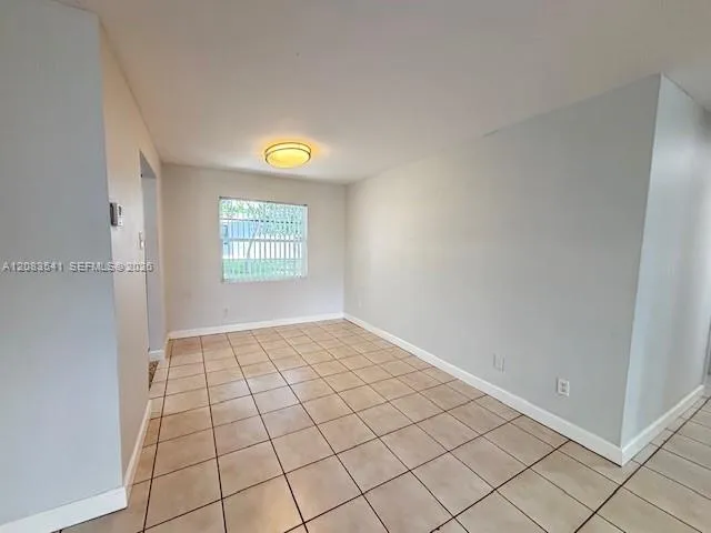 6241 SW #8 North Lauderdale, FL 33068