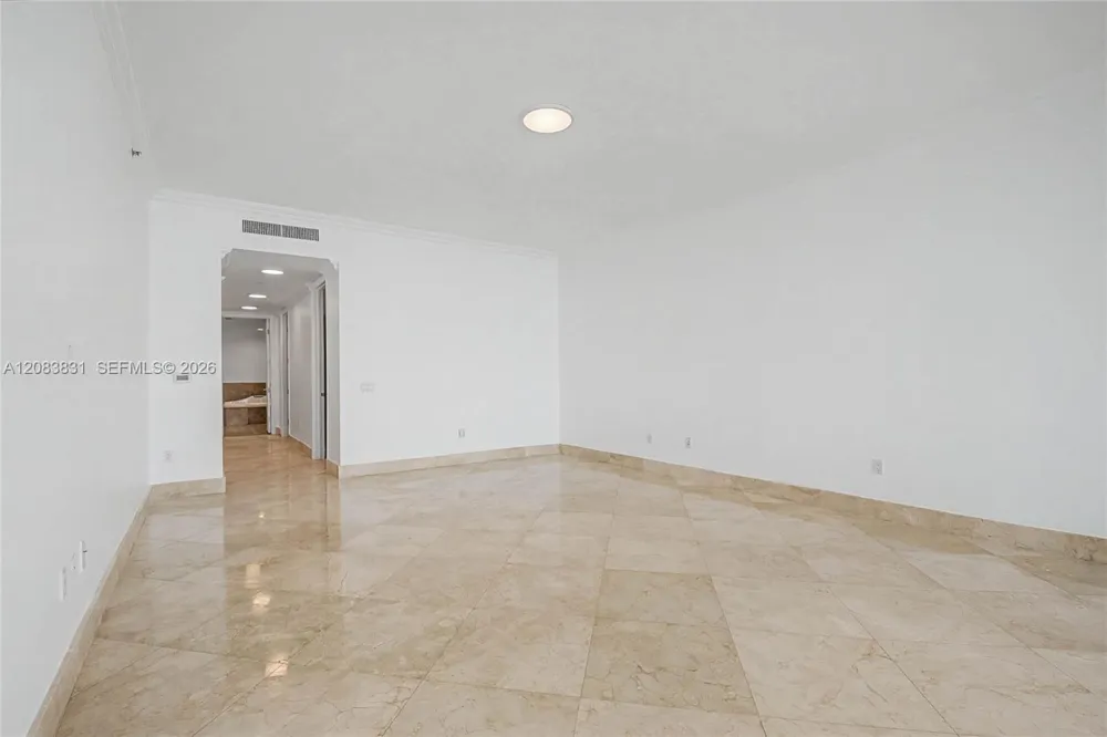 5959 Collins Ave #1503 Miami Beach, FL 33140