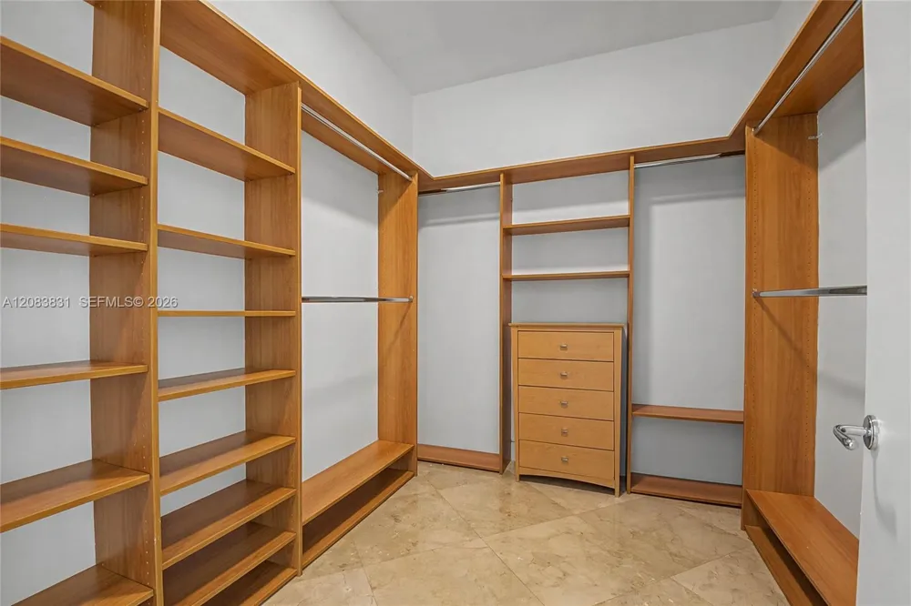 5959 Collins Ave #1503 Miami Beach, FL 33140