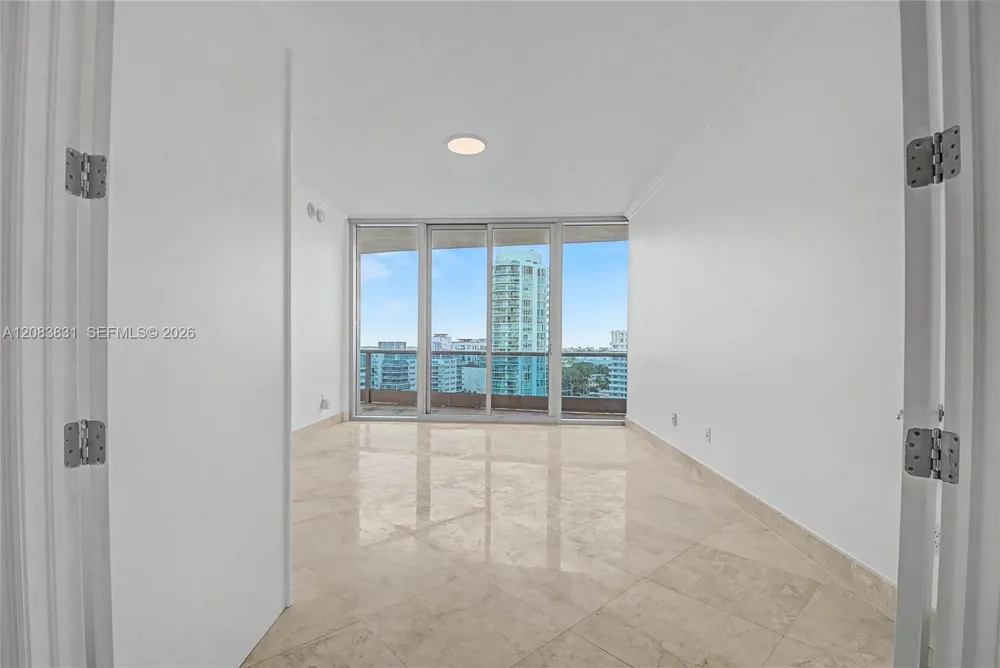 5959 Collins Ave #1503 Miami Beach, FL 33140