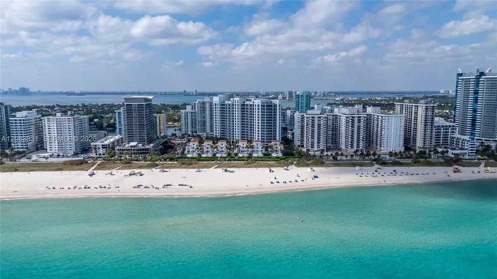 5959 Collins Ave #1503 Miami Beach, FL 33140