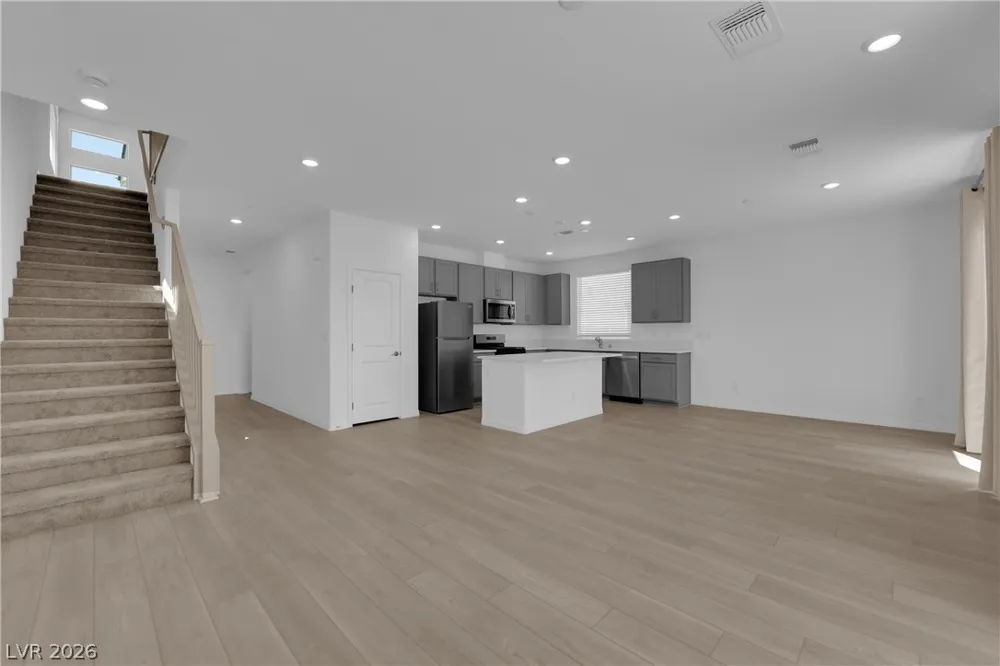 5925 Obsidian Sky Avenue Las Vegas, NV 89141
