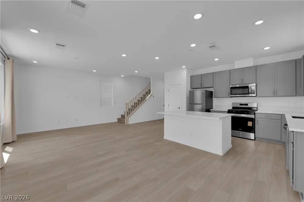 5925 Obsidian Sky Avenue Las Vegas, NV 89141