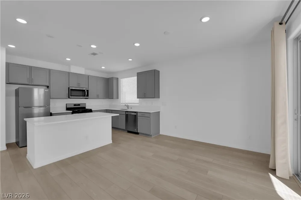 5925 Obsidian Sky Avenue Las Vegas, NV 89141