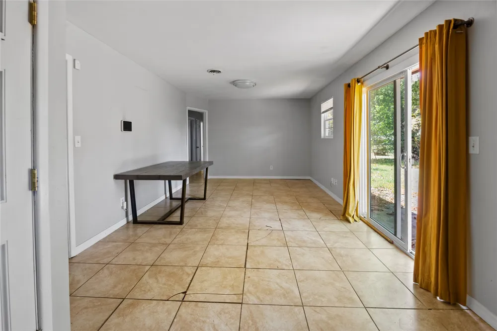 123 Lincoln Avenue Wagoner, OK 74467