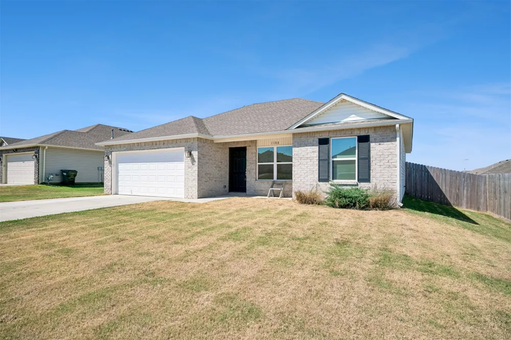 1108 W Abilene Road Claremore, OK 74019