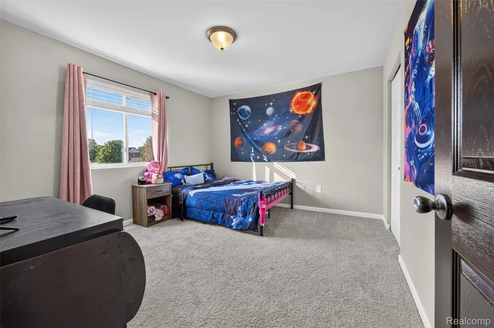 4080 Meadow Walk Boulevard Grand Blanc Charter Township, MI 48439