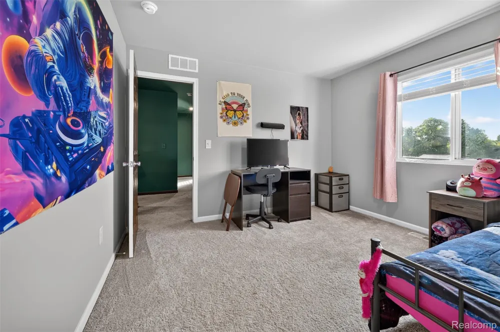 4080 Meadow Walk Boulevard Grand Blanc Charter Township, MI 48439