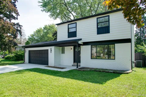 5969 Pleasant Drive
