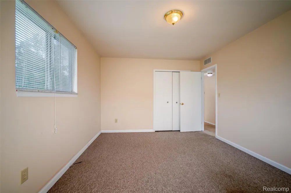 33711 Floyd Street Clinton Charter Township, MI 48035