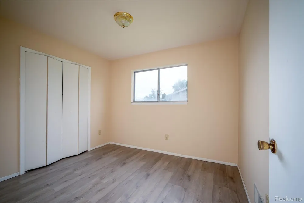 33711 Floyd Street Clinton Charter Township, MI 48035