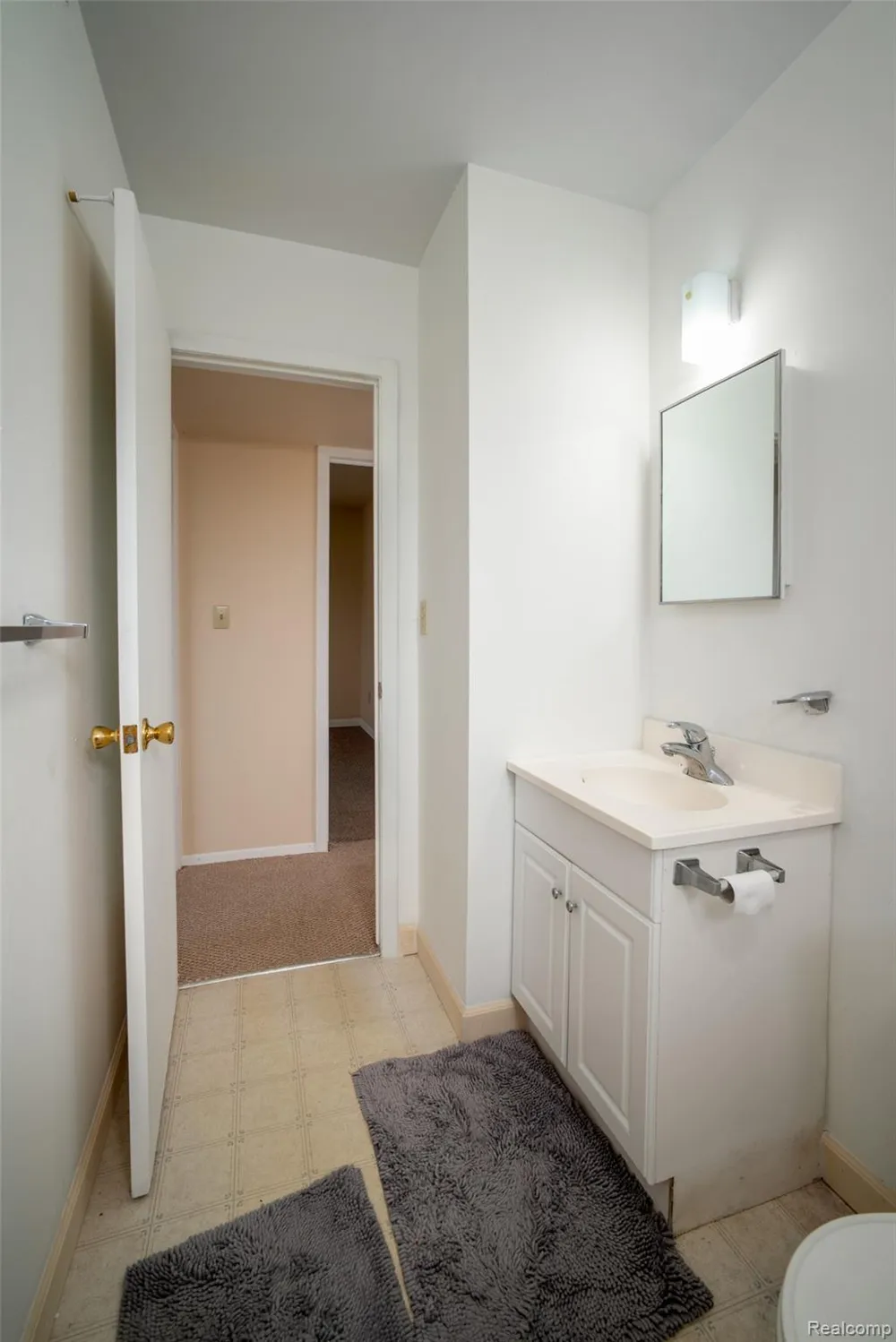 33711 Floyd Street Clinton Charter Township, MI 48035