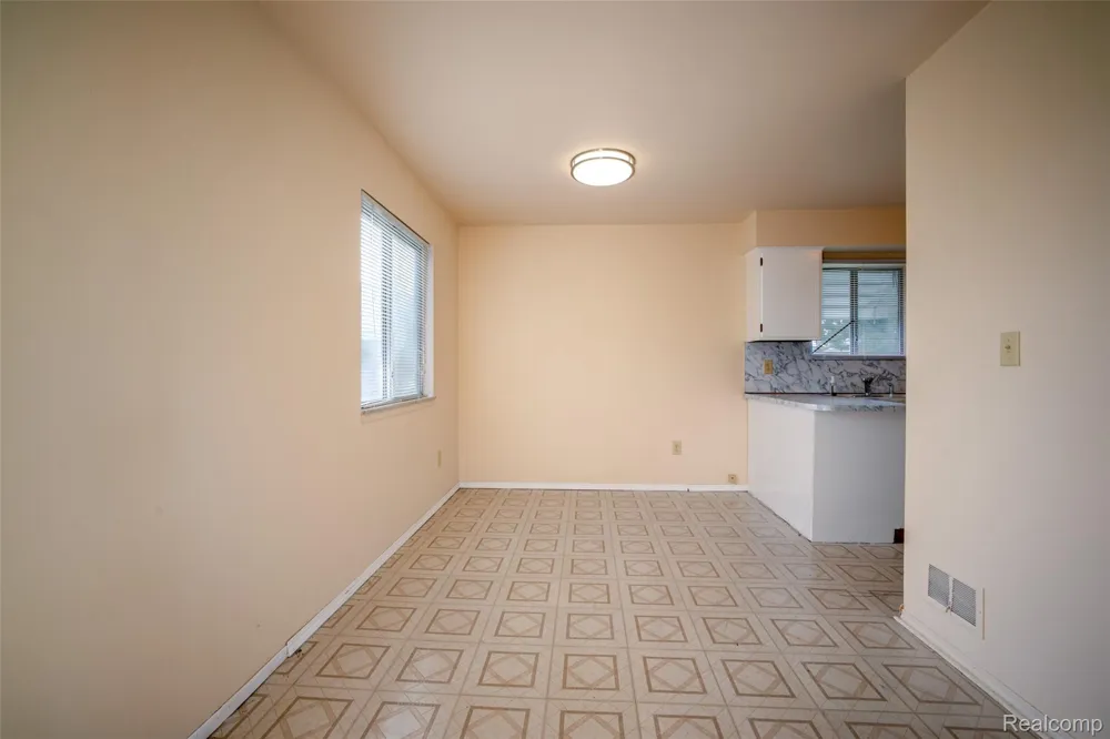33711 Floyd Street Clinton Charter Township, MI 48035