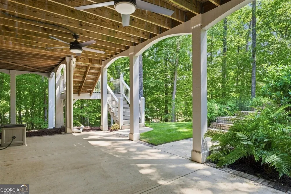 6163 TALMADGE RUN Acworth, GA 30101