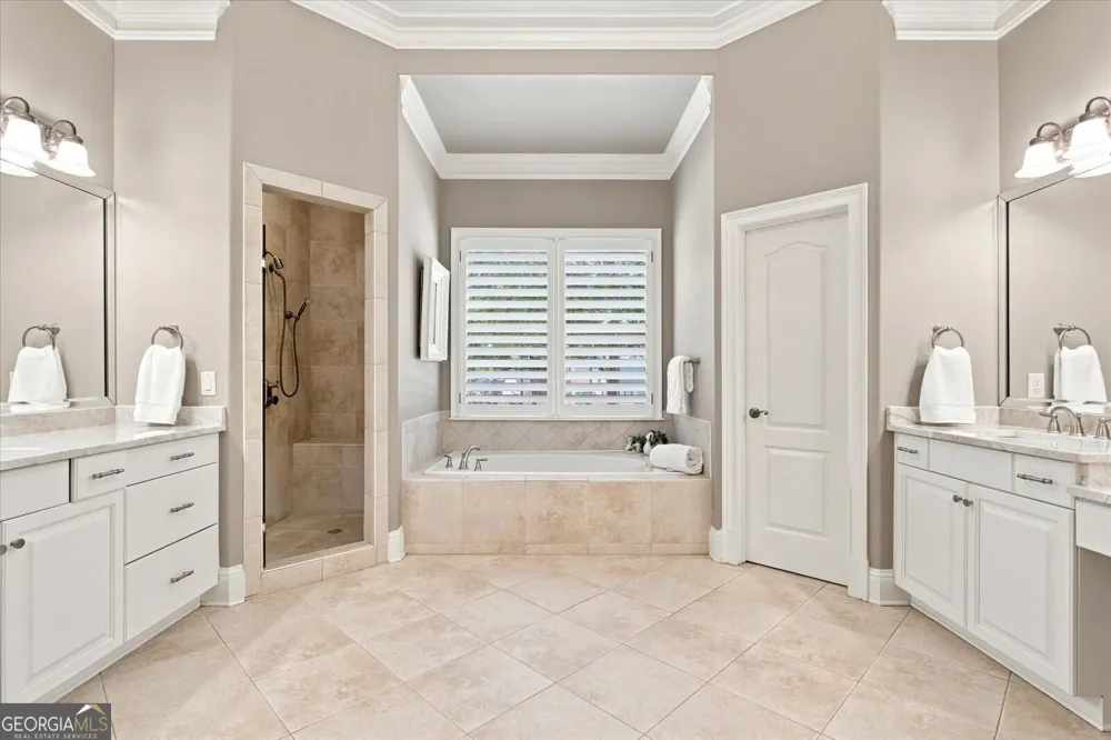 6163 TALMADGE RUN Acworth, GA 30101