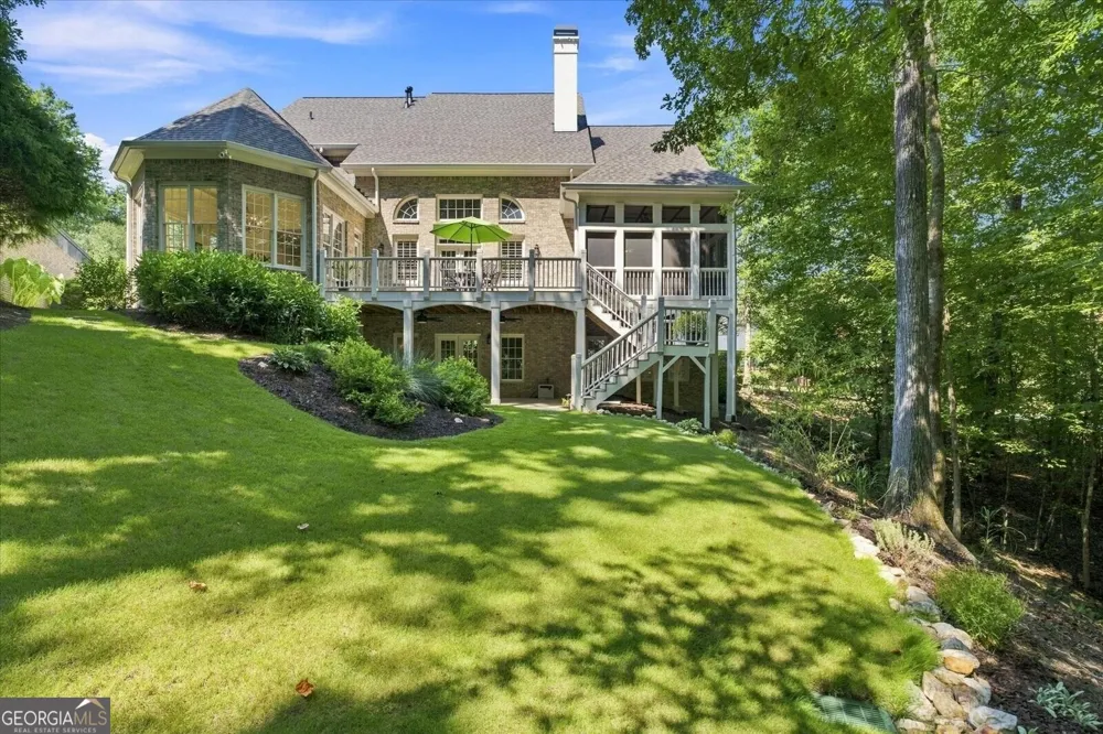 6163 TALMADGE RUN Acworth, GA 30101