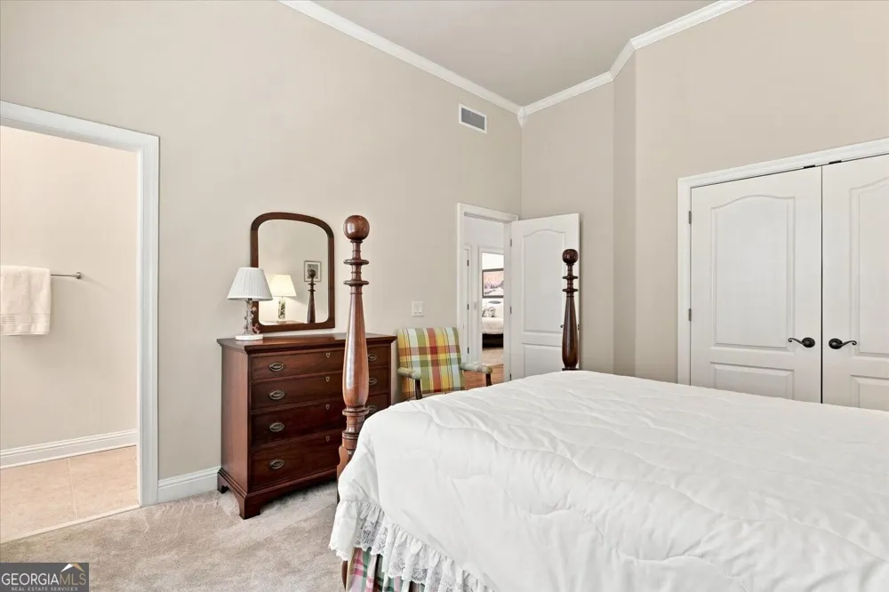 6163 TALMADGE RUN Acworth, GA 30101
