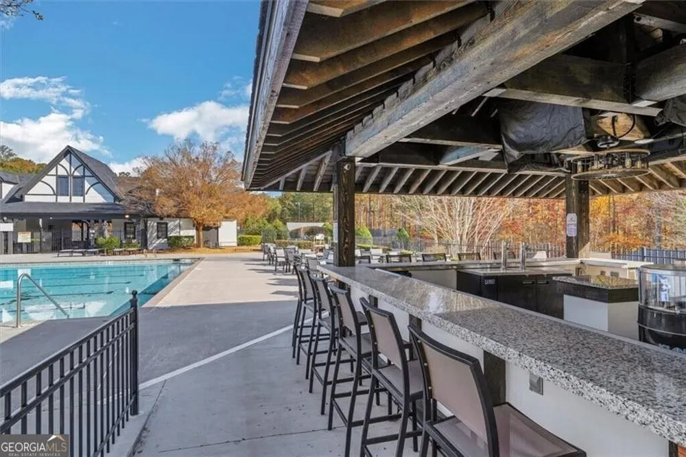 6163 TALMADGE RUN Acworth, GA 30101