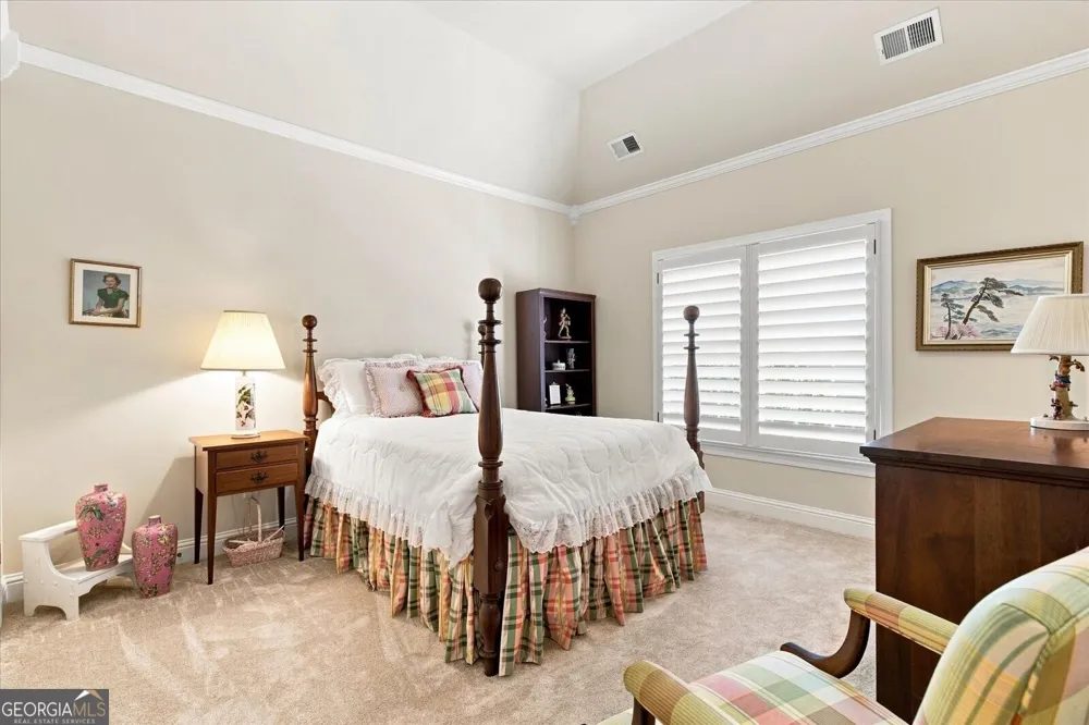 6163 TALMADGE RUN Acworth, GA 30101