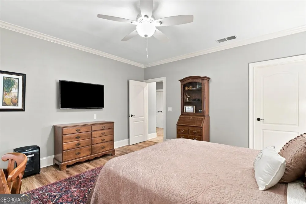 6163 TALMADGE RUN Acworth, GA 30101